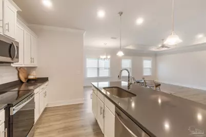 6306 Romsey Ct, Gulf Breeze, FL 32563 - Photo 13