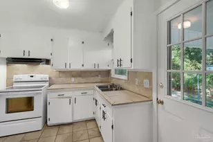 102 Ariola Ave, Pensacola, FL 32503 - Photo 11