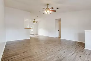 6718 Bellview Pines Rd, Pensacola, FL 32526 - Photo 15