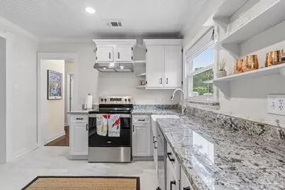 1722 E Hatton St, Pensacola, FL 32503 - Photo 19