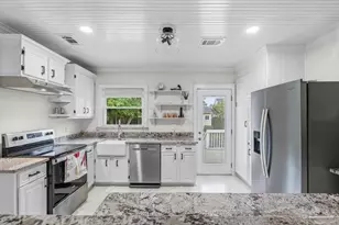 1722 E Hatton St, Pensacola, FL 32503 - Photo 17