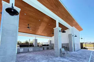 2419 Cliff Hollow Circle, Gulf Breeze, FL 32563 - Photo 35