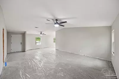 5127 Lake End Dr, Milton, FL 32583 - Photo 17