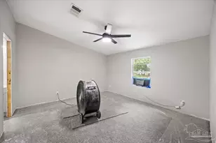 5127 Lake End Dr, Milton, FL 32583 - Photo 19