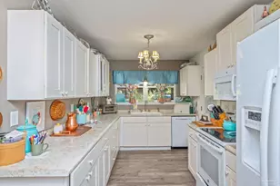 5813 Congress Ct, Gulf Breeze, FL 32563 - Photo 7