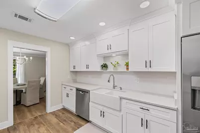 230 Oviedo St, Gulf Breeze, FL 32561 - Photo 15