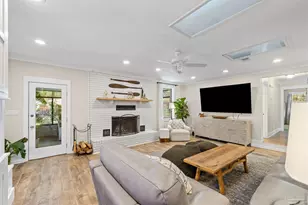 230 Oviedo St, Gulf Breeze, FL 32561 - Photo 11