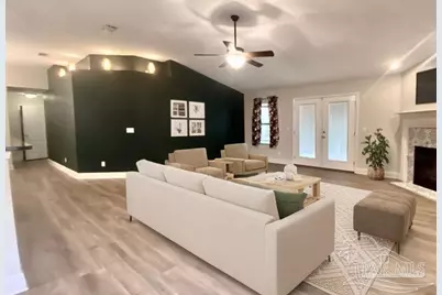 8431 Ferlon Ave, Pensacola, FL 32526 - Photo 17