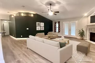 8431 Ferlon Ave, Pensacola, FL 32526 - Photo 17