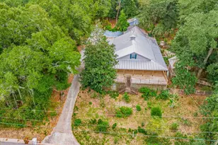 7619 Lakeside Dr, Milton, FL 32583 - Photo 1