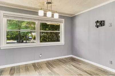 2033 E Bobe St, Pensacola, FL 32503 - Photo 39