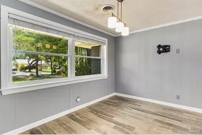 2033 E Bobe St, Pensacola, FL 32503 - Photo 13