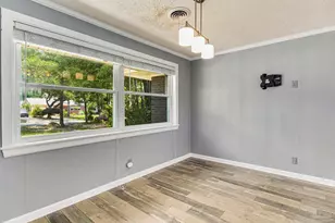 2033 E Bobe St, Pensacola, FL 32503 - Photo 13