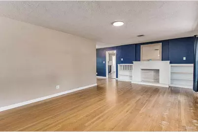 2033 E Bobe St, Pensacola, FL 32503 - Photo 3