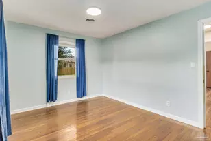 2033 E Bobe St, Pensacola, FL 32503 - Photo 27