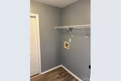 724 Hanley Downs Dr, Cantonment, FL 32533 - Photo 15