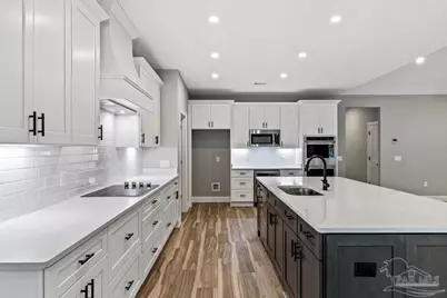 6707 East Bay Blvd, Navarre, FL 32566 - Photo 7