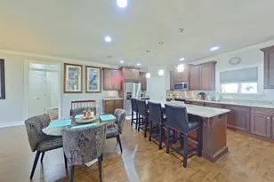 8686 El Paseo St, Navarre, FL 32566 - Photo 11