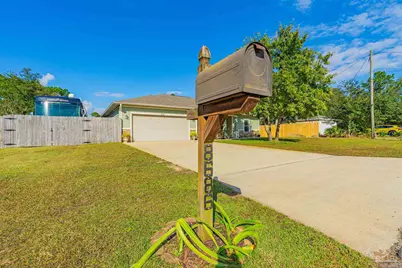 8686 El Paseo St, Navarre, FL 32566 - Photo 3