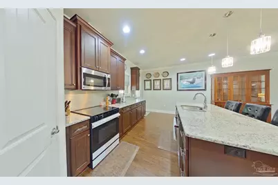 8686 El Paseo St, Navarre, FL 32566 - Photo 9