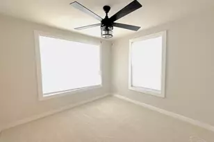 1020 W Maxwell St, Pensacola, FL 32501 - Photo 35