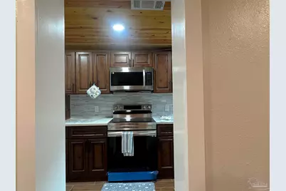 1020 W Maxwell St, Pensacola, FL 32501 - Photo 11