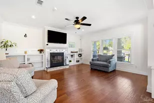 1613 E Fisher St, Pensacola, FL 32503 - Photo 11