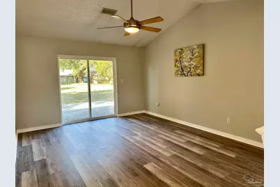 10714 Silver Creek Dr, Pensacola, FL 32506 - Photo 3