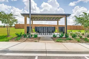 8033 Fir Tree Dr, Milton, FL 32583 - Photo 41