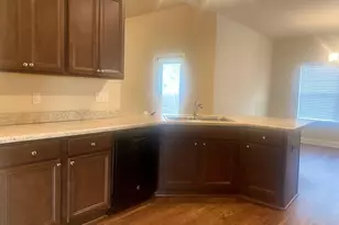 8746 Bradfield Dr, Pensacola, FL 32507 - Photo 3