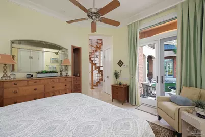 17 Wharf Ave, Pensacola, FL 32502 - Photo 19