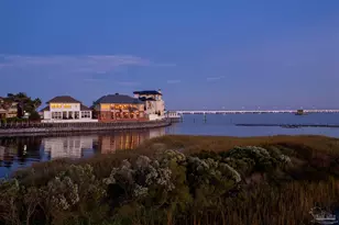 17 Wharf Ave, Pensacola, FL 32502 - Photo 1