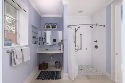 17 Wharf Ave, Pensacola, FL 32502 - Photo 31