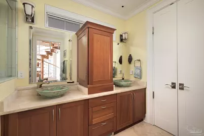 17 Wharf Ave, Pensacola, FL 32502 - Photo 23