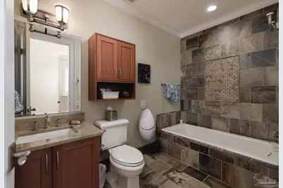 17 Wharf Ave, Pensacola, FL 32502 - Photo 41