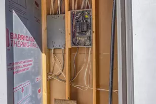 8101 Tippin Ave, Pensacola, FL 32514 - Photo 9