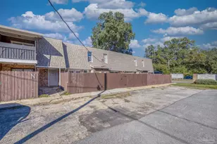 8101 Tippin Ave, Pensacola, FL 32514 - Photo 15