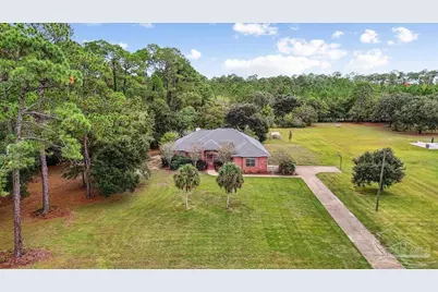 5557 Bay Meadows Dr, Milton, FL 32583 - Photo 1