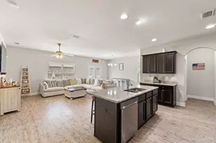 2437 Redford Dr, Cantonment, FL 32533 - Photo 5