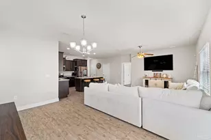 2437 Redford Dr, Cantonment, FL 32533 - Photo 11