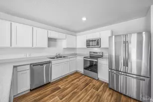 8739 Schooner Ln, Pensacola, FL 32507 - Photo 15