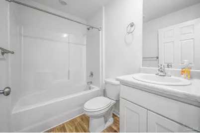 8739 Schooner Ln, Pensacola, FL 32507 - Photo 9