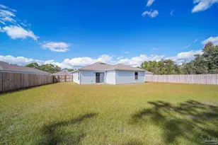 8739 Schooner Ln, Pensacola, FL 32507 - Photo 5