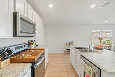 5252 Peach Dr, Pace, FL 32571 - Photo 7