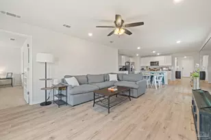 5252 Peach Dr, Pace, FL 32571 - Photo 13