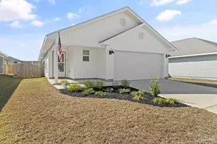 5252 Peach Dr, Pace, FL 32571 - Photo 3