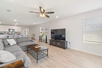 5252 Peach Dr, Pace, FL 32571 - Photo 11