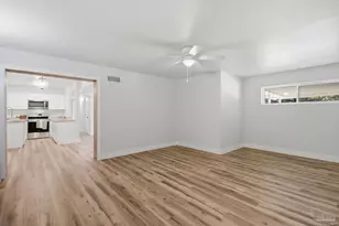 522 S Edgewood Cir, Pensacola, FL 32506 - Photo 11