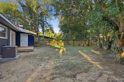 522 S Edgewood Cir, Pensacola, FL 32506 - Photo 27