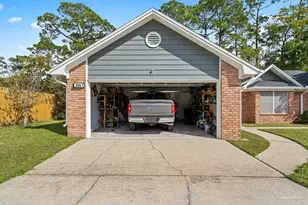 2004 Coral St, Pensacola, FL 32506 - Photo 37